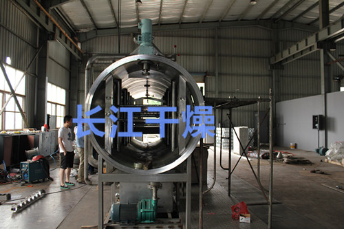 真空帶式干燥機組裝現場1