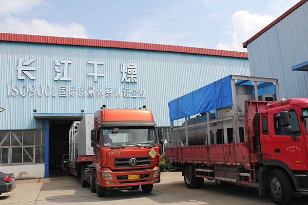 中鐵公司出口剛果大型閃蒸干燥機(jī)1